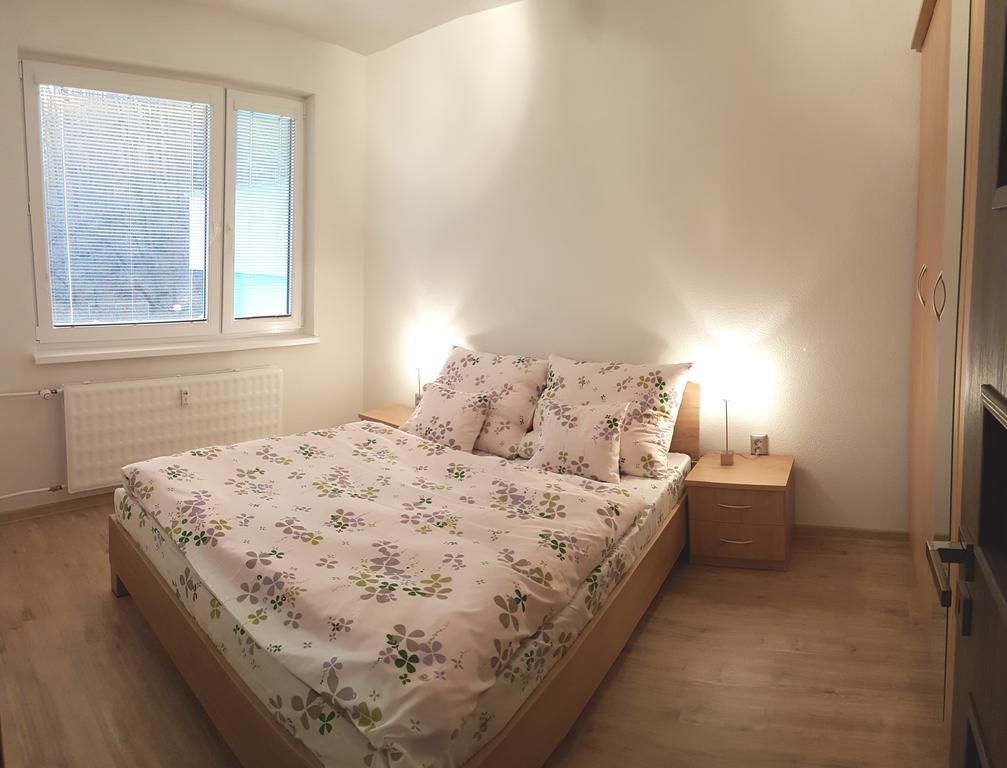 Apartman Anro Kanianka ภายนอก รูปภาพ